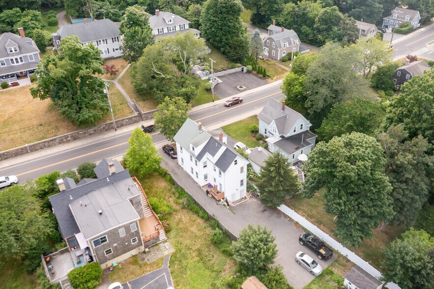 More Photos Of 211 Court St, Plymouth Apartments For Sale