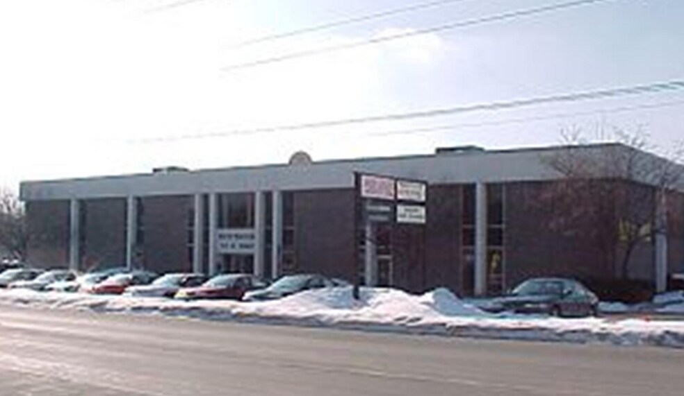 More Photos Of 520 S Pierce Ave, Mason City Medical For Sale
