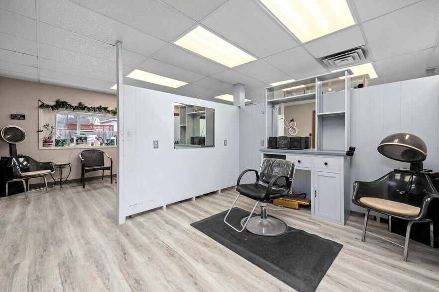 More Photos Of 1801 Croghan St, Fremont Storefront Retail Residential For Sale
