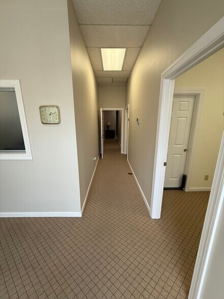 More Photos Of 7601 Waters Ave, Savannah Coworking Space