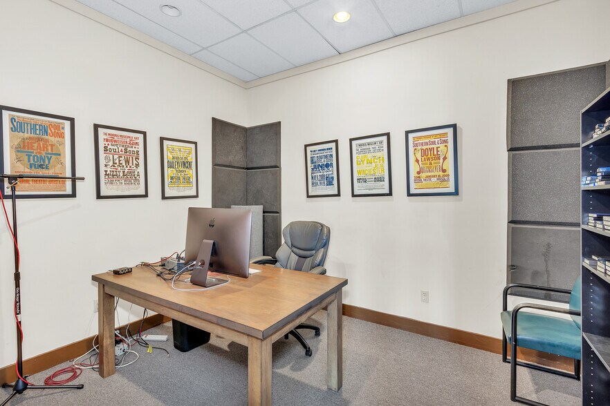 More Photos Of 613 Atomic Rd, North Augusta Flex For Lease