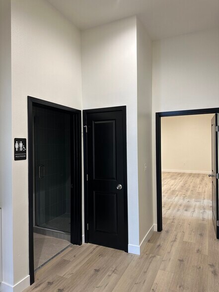 More Photos Of 2121 Lee Ave, South El Monte Warehouse For Sale