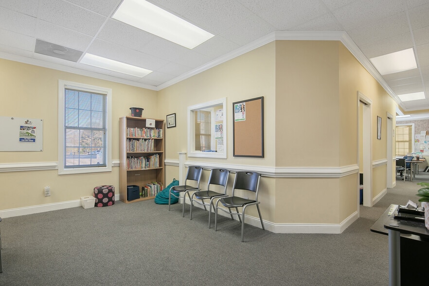 More Photos Of 2915 Raeford Rd, Fayetteville Medical For Lease