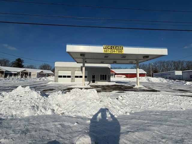 Primary Photo Of 427 Route 11, Farmington Service Station For Lease