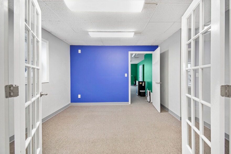 More Photos Of 315 11th Ave N, Jacksonville Beach Medical For Lease