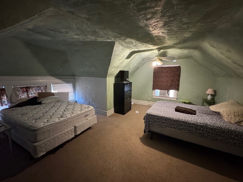 More Photos Of , Topeka Unknown For Sale