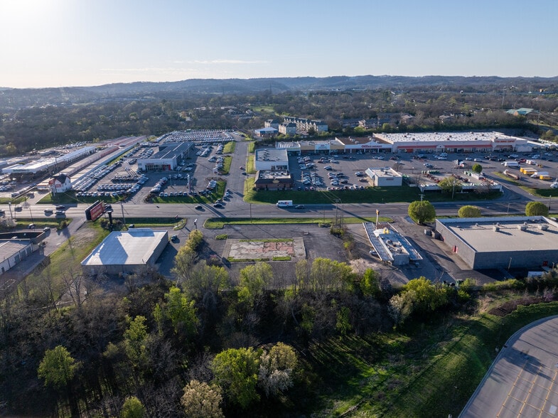 More Photos Of 1557 N Gallatin Pike, Madison Land For Sale