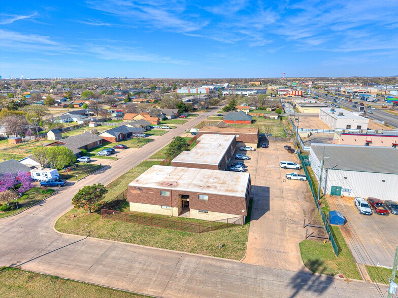More Photos Of 6401 NW Oak Ave, Lawton Apartments For Sale