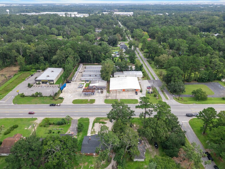 More Photos Of 2605 US Highway 80 W, Savannah Office For Sale