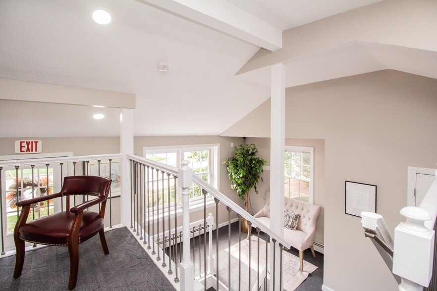 More Photos Of 4 Boyden Rd, Holden Office For Lease