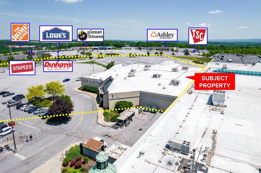 More Photos Of 550 Galleria Dr, Johnstown Department Store For Lease