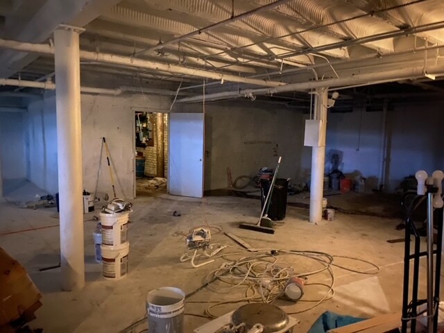 More Photos Of 5041-5047 N Western Ave, Chicago Flex For Lease