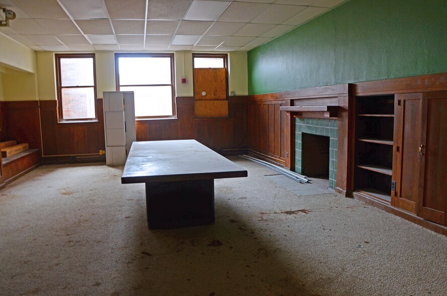 More Photos Of 2200 Prospect Ave E, Cleveland Office For Lease