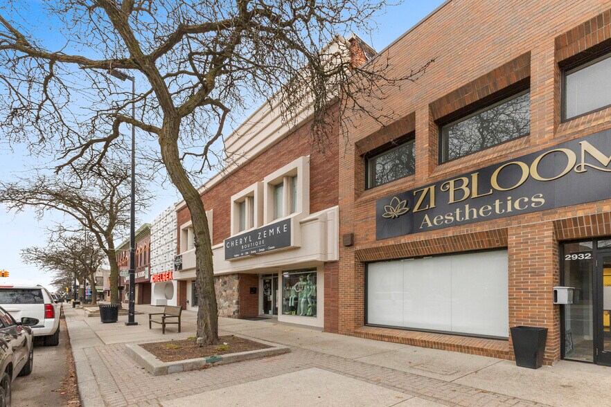 More Photos Of 2919 First St, Wyandotte General Retail For Lease