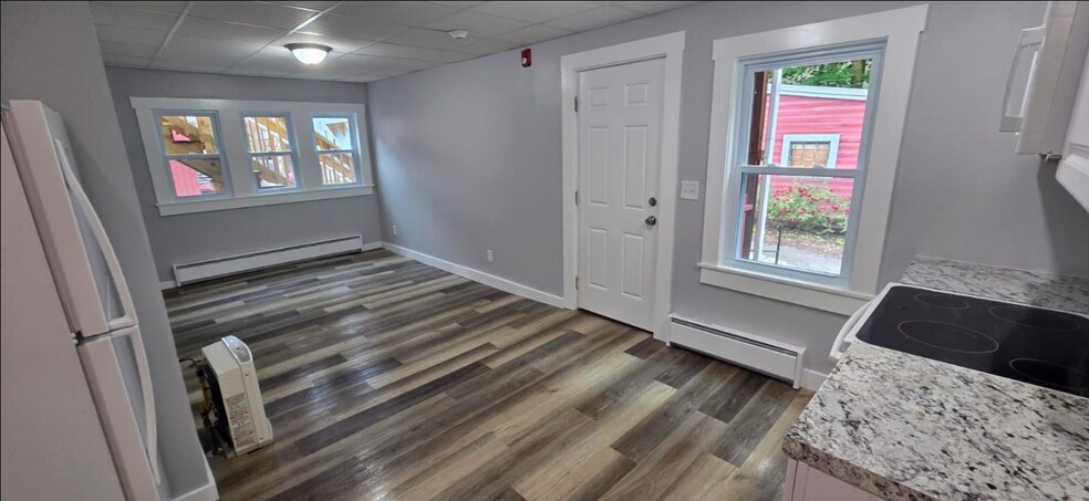 More Photos Of 44 Winter St, Fitchburg Apartments For Sale