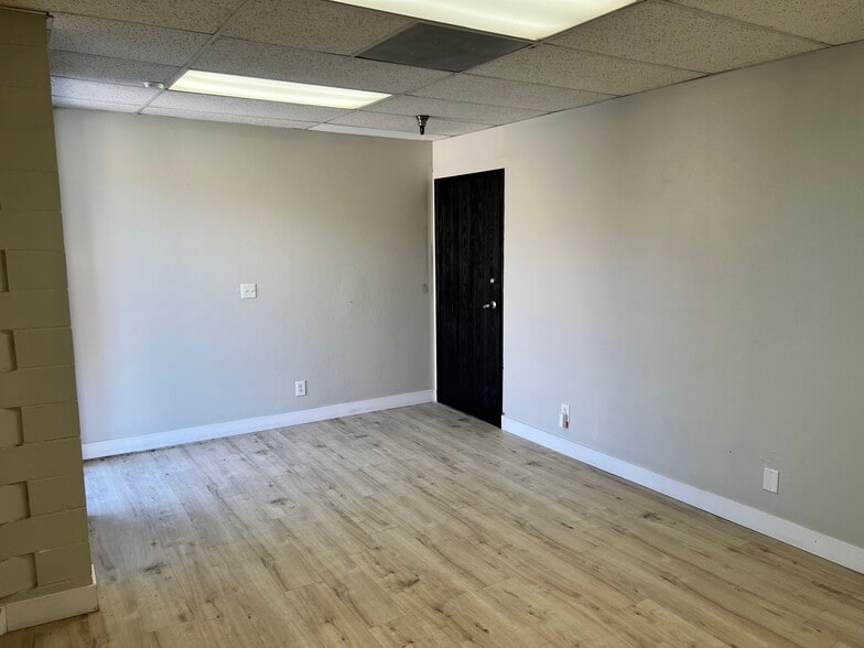 More Photos Of 1846 W 11th St, Upland Warehouse For Sale