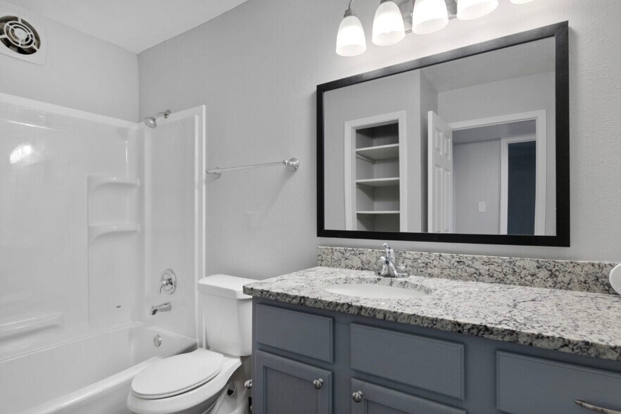 More Photos Of 1283 E Raines Rd, Memphis Apartments For Sale