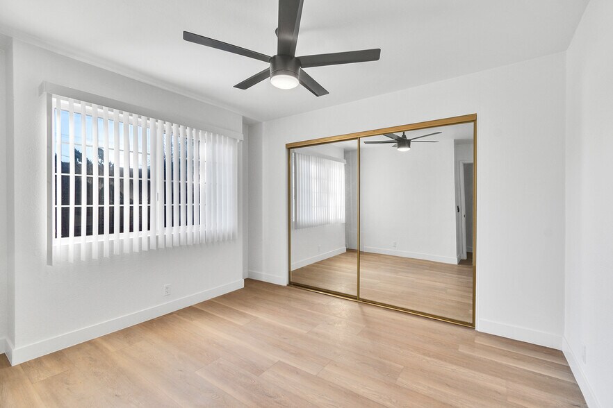 More Photos Of 625 Orizaba Ave, Long Beach Apartments For Sale