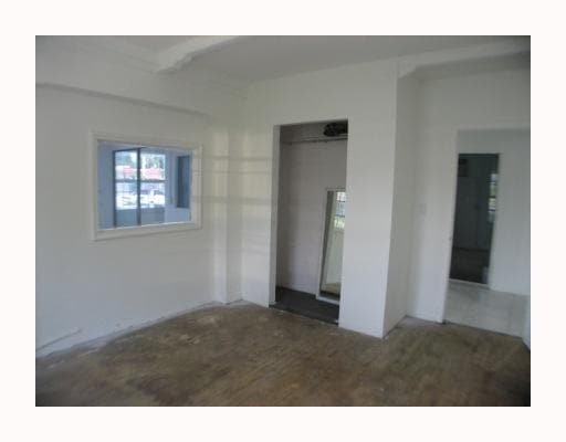 More Photos Of 9621 NW 27th Ave, Miami Office For Sale