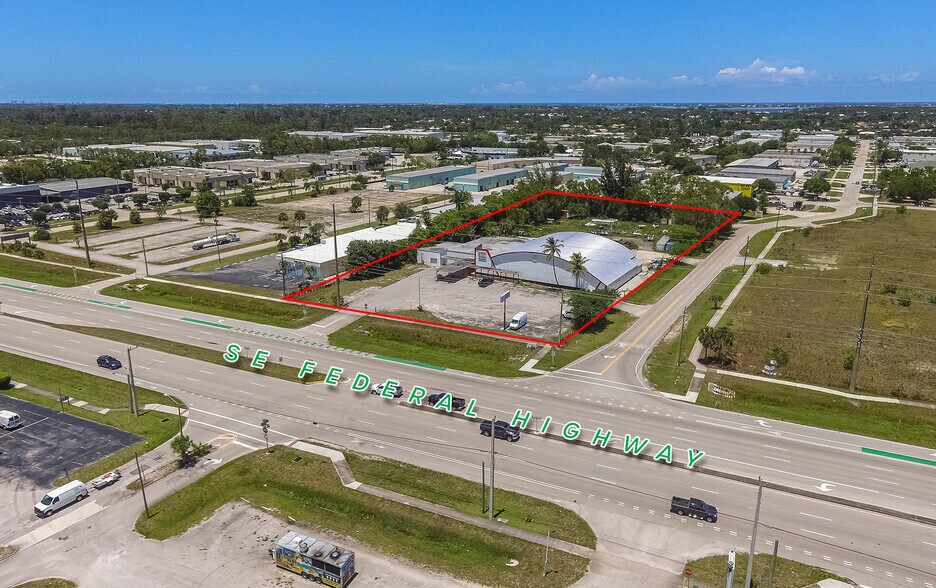 More Photos Of 4461 SE Federal Hwy, Stuart Freestanding For Sale