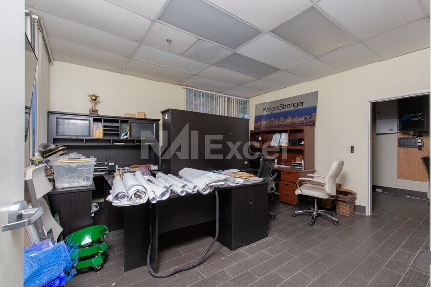 More Photos Of 6265 Saddle Tree Dr, Las Vegas Industrial For Sale