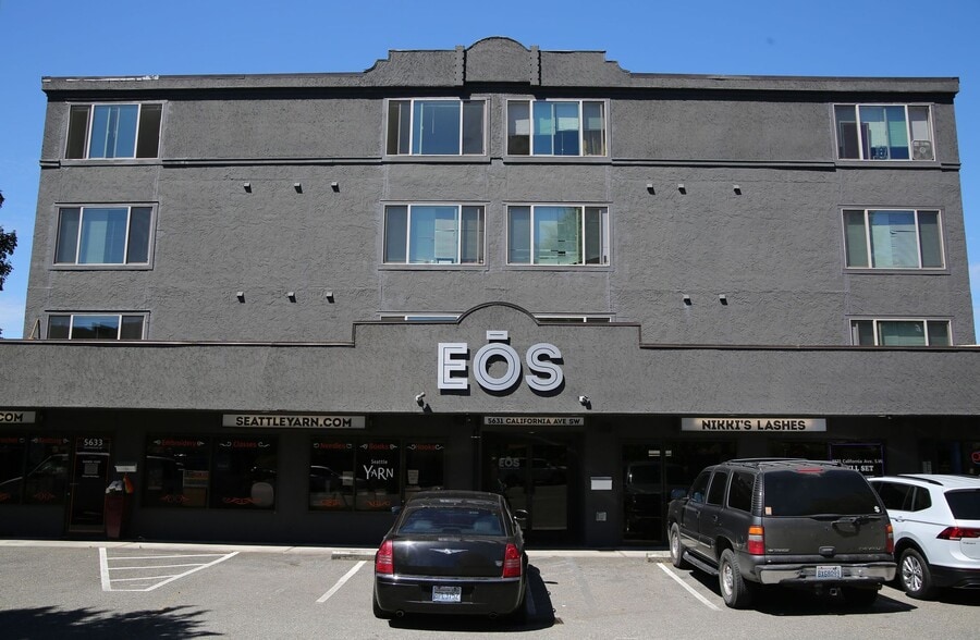 More Photos Of 5631 California Ave SW, Seattle Apartments For Sale