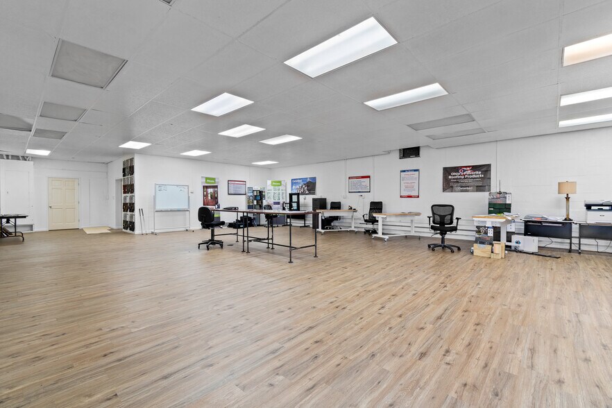 More Photos Of 8028 Newark Rd, Mount Vernon Industrial For Sale