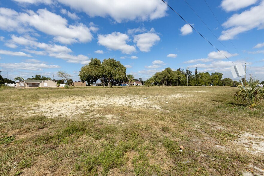 More Photos Of DEL PRADO VACANT LOTS!, Cape Coral Land For Sale