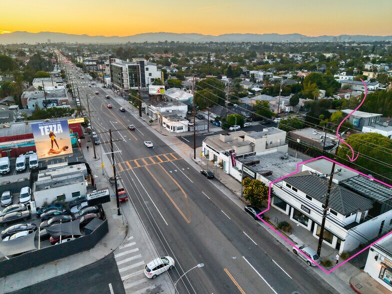 More Photos Of 2010-2016 Lincoln Blvd, Venice Storefront Retail Office For Lease