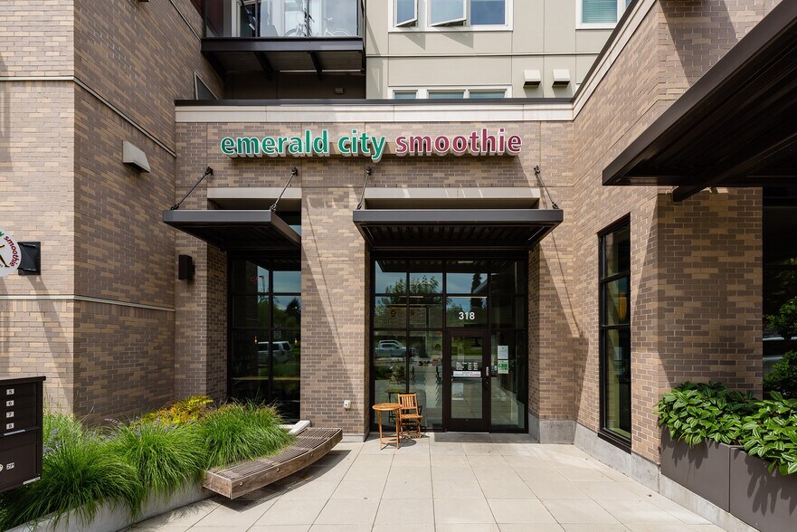 More Photos Of 324 Central Way, Kirkland Apartments For Lease