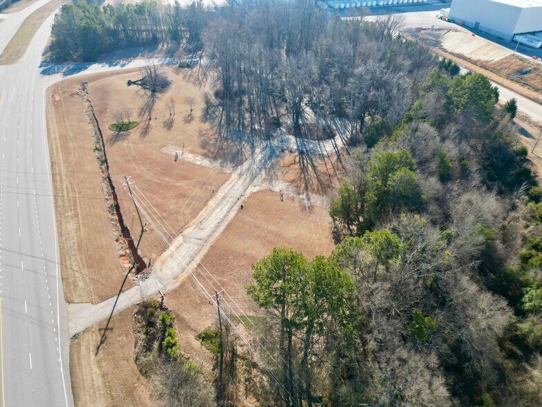 More Photos Of 2696 Old Woodruff Rd, Greer Land For Lease