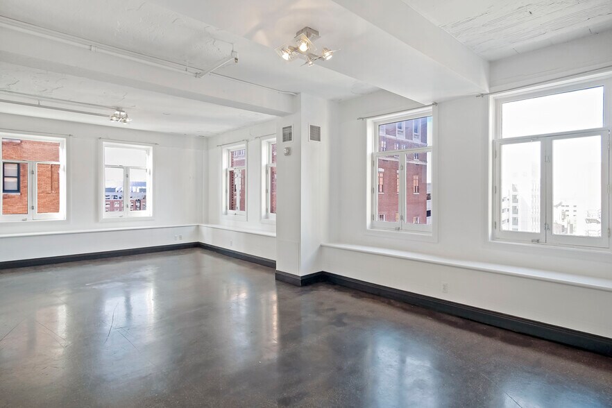 More Photos Of 2233 Park Ave, Detroit Apartments For Sale