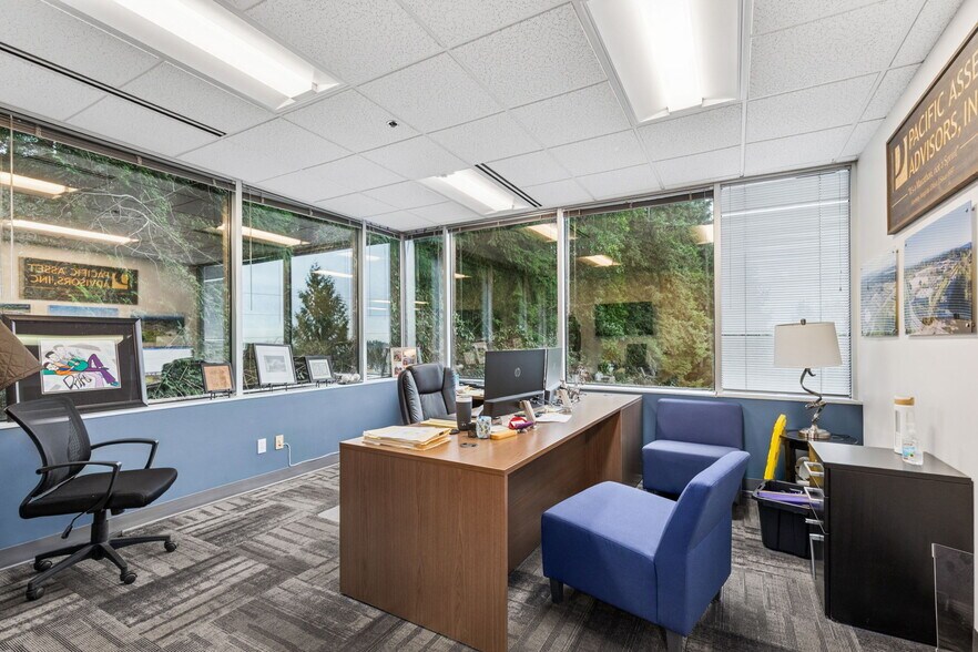 More Photos Of 14205 SE 36th St, Bellevue Office Residential For Sale