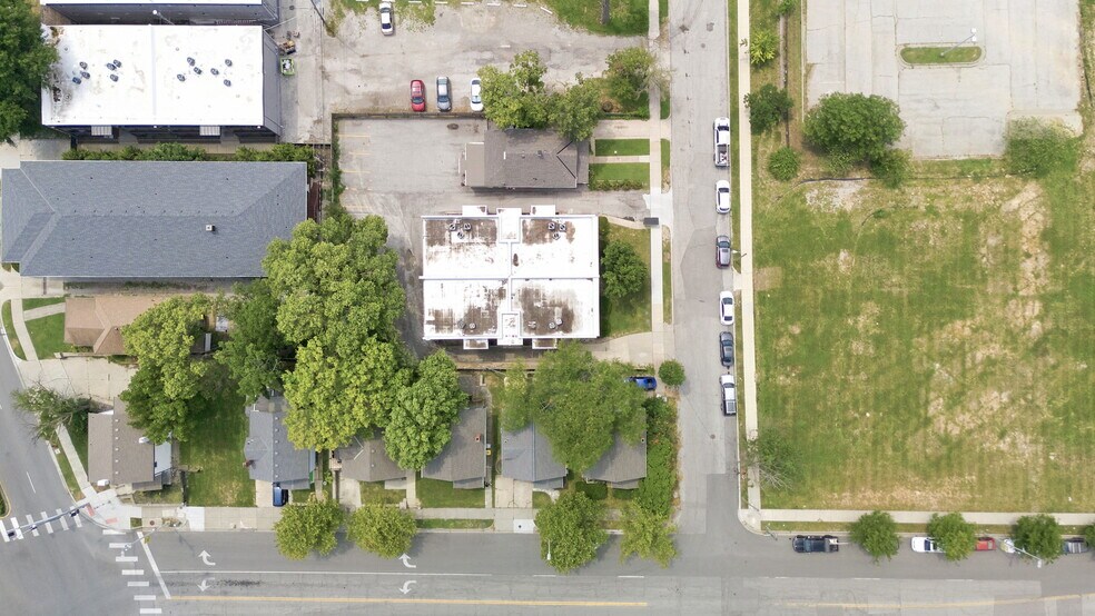 More Photos Of 4911 Walnut St, Kansas City Apartments For Sale