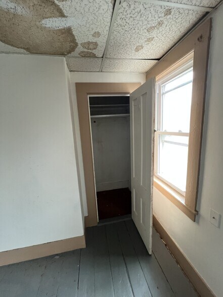 More Photos Of 271 Main St, Union Apartments For Sale