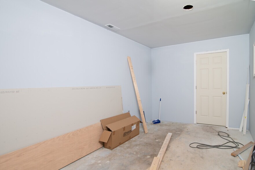 More Photos Of 710 Sandy Ln, Surfside Beach Warehouse For Sale