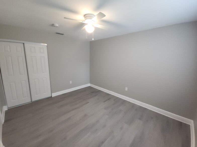 More Photos Of , Bradenton Multifamily For Sale