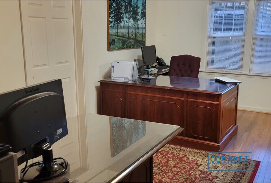 More Photos Of 1500 Defense Hwy, Gambrills Office For Lease