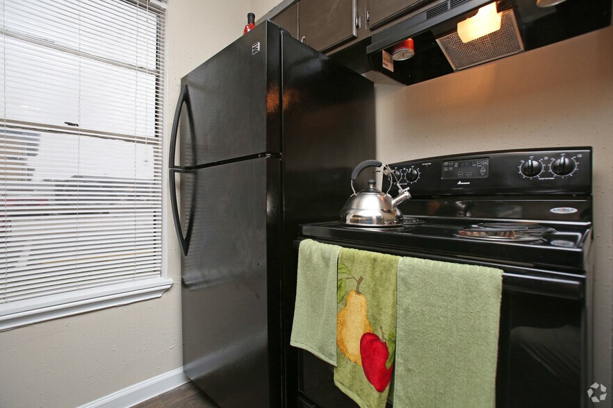 More Photos Of 801 S Allen Genoa Rd, South Houston Apartments For Sale