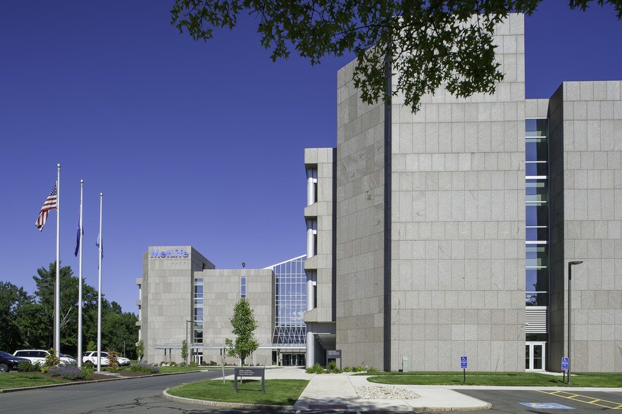 More Photos Of 1300 Hall Blvd, Bloomfield Medical For Lease