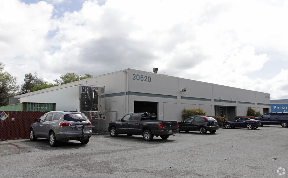 Primary Photo Of 30620-30630 San Antonio St, Hayward Warehouse For Lease