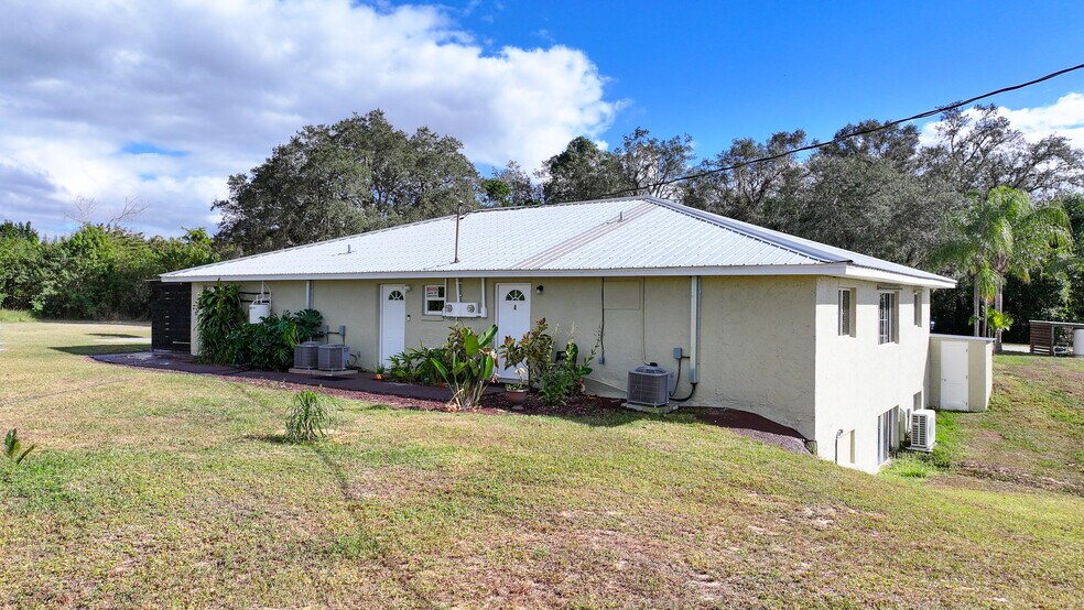 More Photos Of 12360 US Highway 27 S, Sebring Apartments For Sale