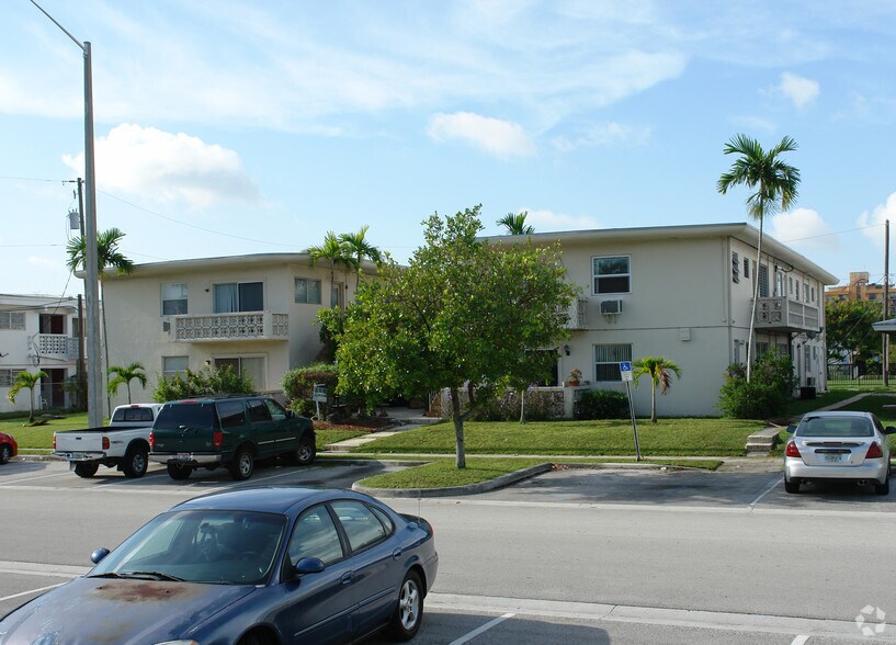 More Photos Of 2072 NE 169th St, Miami Apartments For Sale