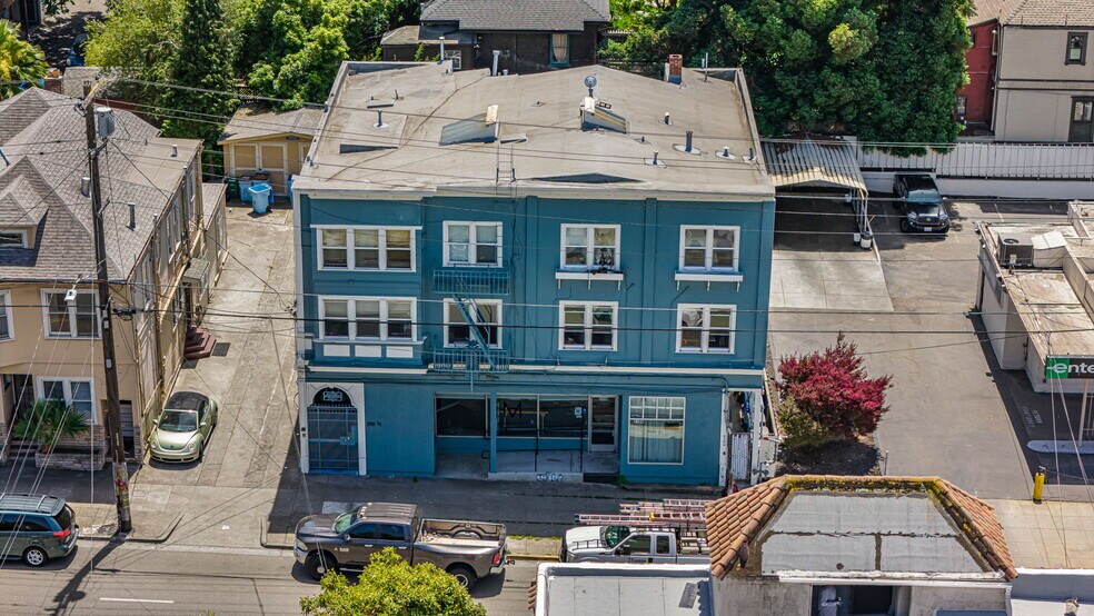 More Photos Of 2110 Ashby Ave, Berkeley Multifamily For Sale