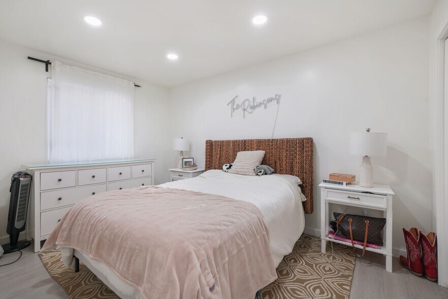 More Photos Of 2030 Nevada Cir, Provo Apartments For Sale
