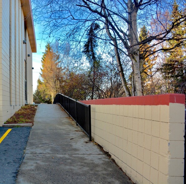 More Photos Of 750 W 2nd Ave, Anchorage Office For Lease