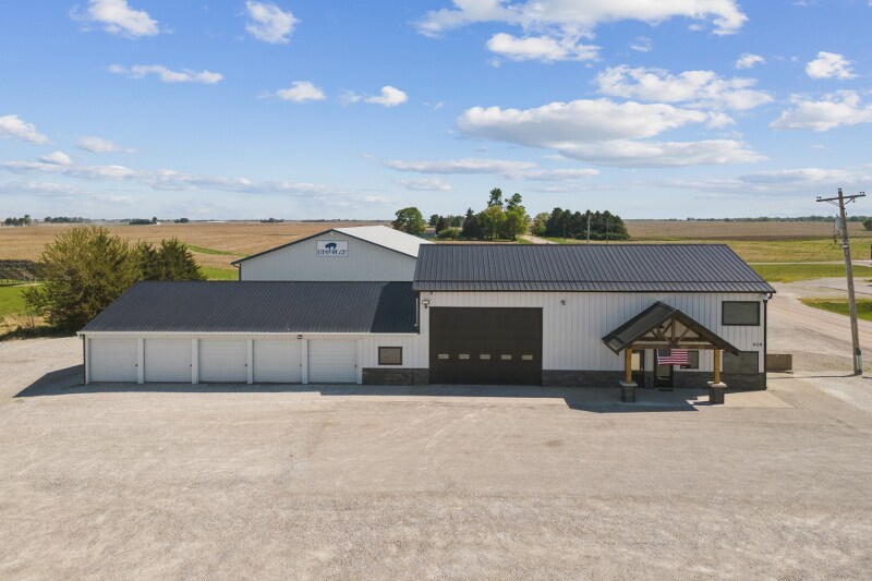 More Photos Of 214 S Airport Rd, Washington General Retail For Sale