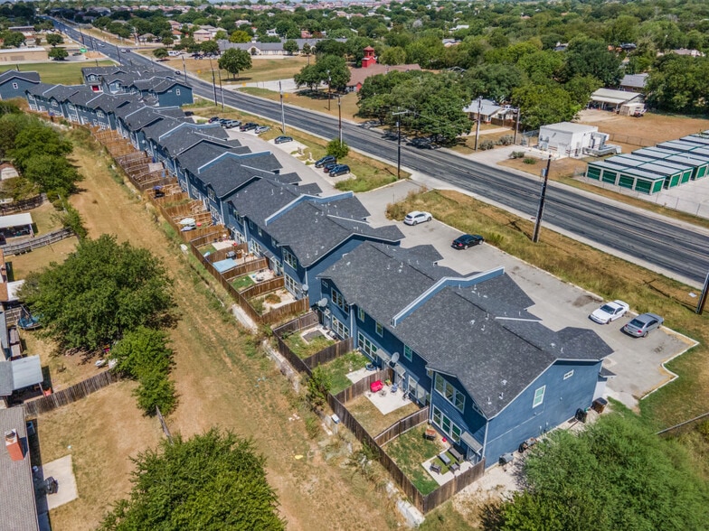 More Photos Of 6934 Crestway Rd, San Antonio Apartments For Sale