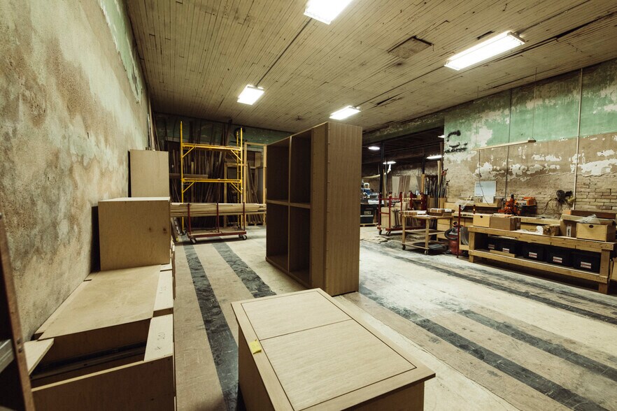 More Photos Of 75 Main St, Maxwell Warehouse For Lease