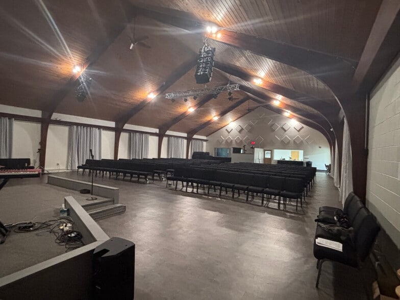 More Photos Of 3789 Venoy Rd, Wayne Religious Facility For Sale